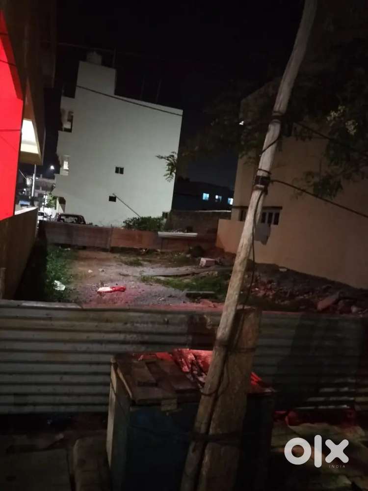 Site for sel . melekote main road dana palace back said