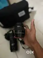 Canon 200 d with 2 lense