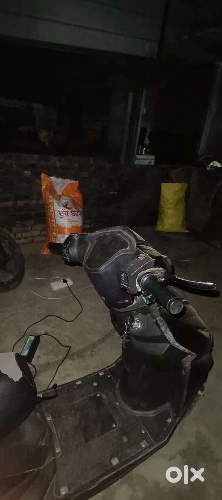Electric scooter