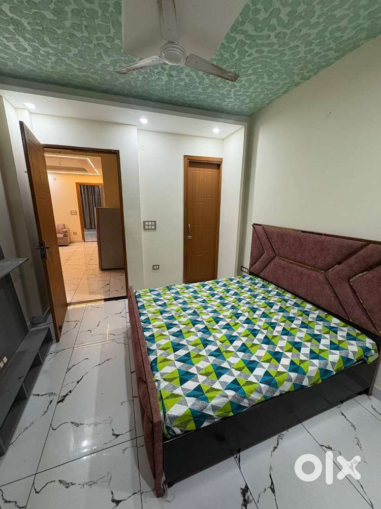 3BHK flat Fully furnished  Single sharing 10k double sharing 5k uble