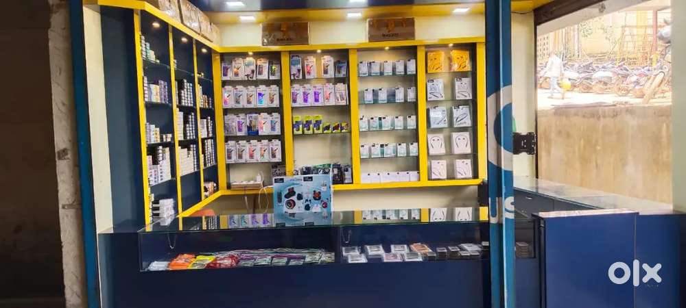 Mobile shop furniture
