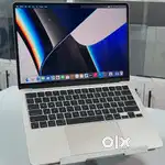 Apple MacBook Air M3 13 (Apple M3 Chip, 8GB, 256GB, MacOS)