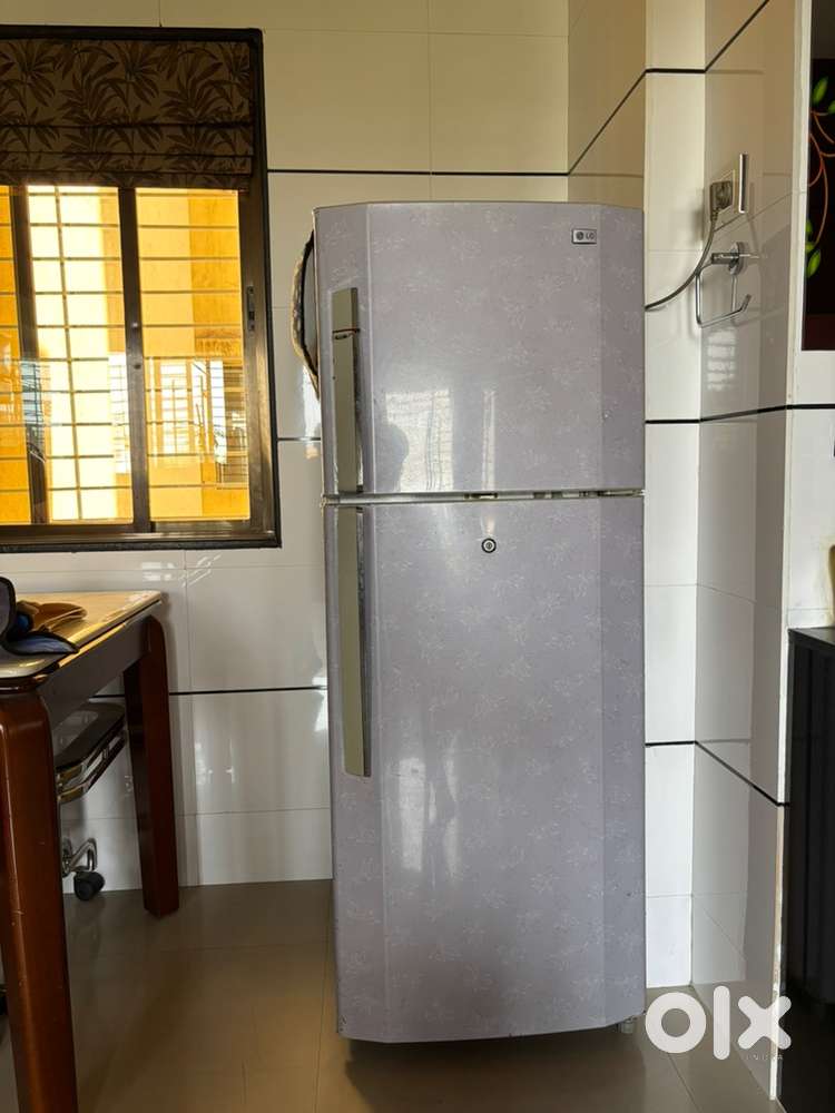 LG 258L Double Door Fridge – Good Condition  Ready to Use