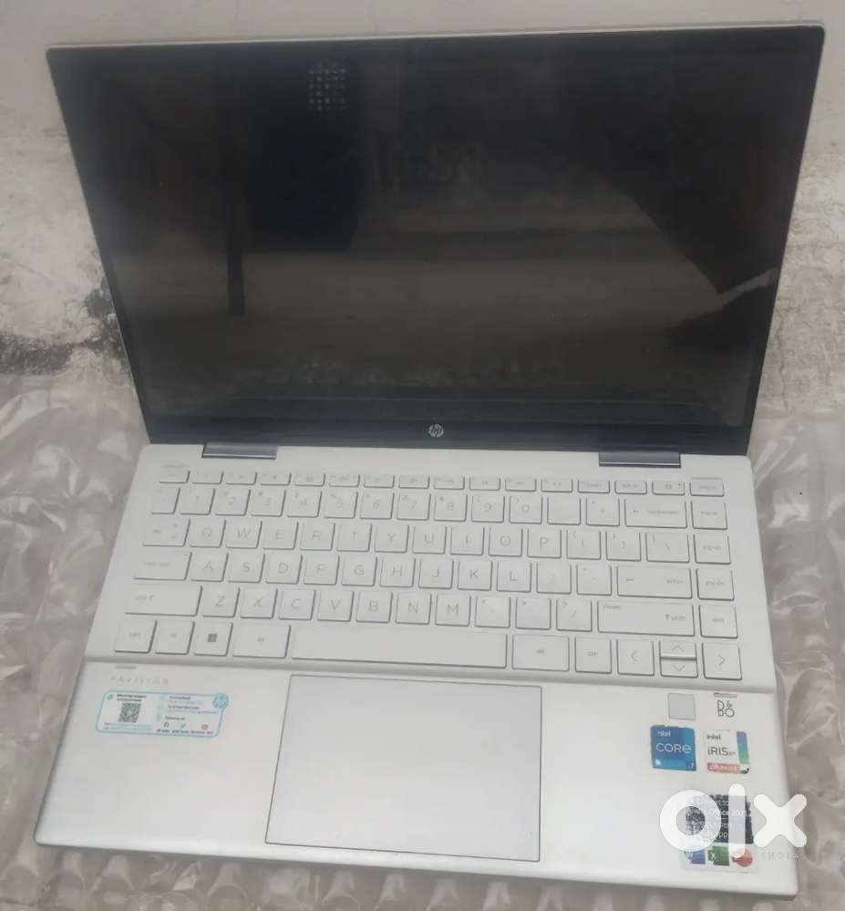 HP x360 touch i7 11th gen 16GB 512GB