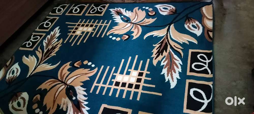 CARPET IN NEW CONDITION 7 X 5