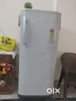 Lg single doore fridge  cooling 100percent proper