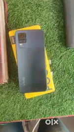 Mobiles available at wholesale price start from2499/- to 15000