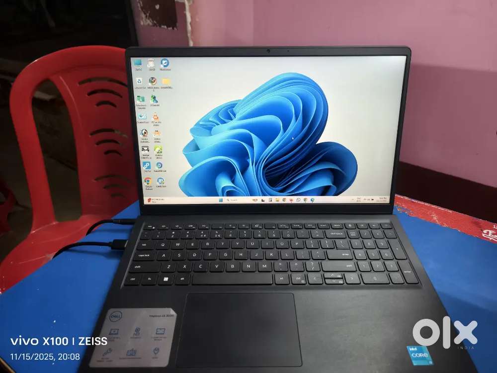 DELL INTEL I3 (Age 2 year),A1 condition