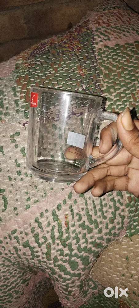 नया शीशा का गीलास