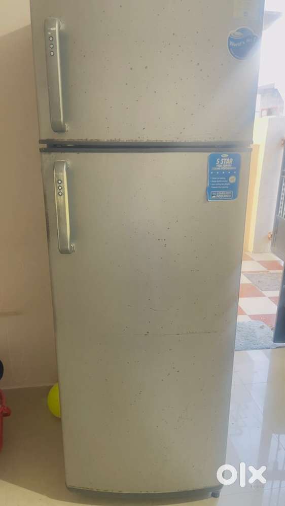 Whirlpool refrigerator