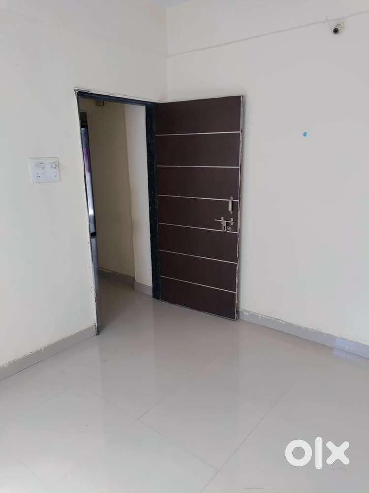1BHK Flat available for immediate residence