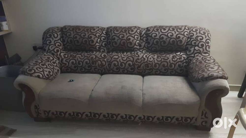 5 seater sofa