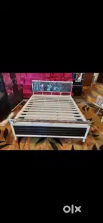 Brand New 5x6 Queen Size Full Folding Metal Bed Only One Month Used