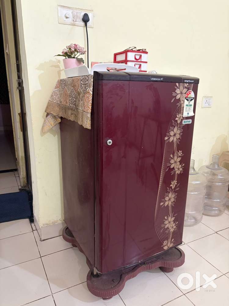 Single door refrigerator