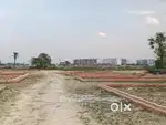 Lucknow me New jail aawasiy yojna ke paas kharide plot