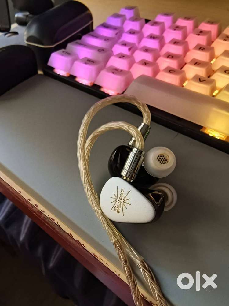 Kiwi Ears Quintet In Ear Monitors