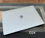 Mac Book Pro 4gb graphics