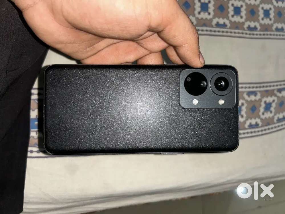 ONEPLUS NORD 2T 5G PHONE