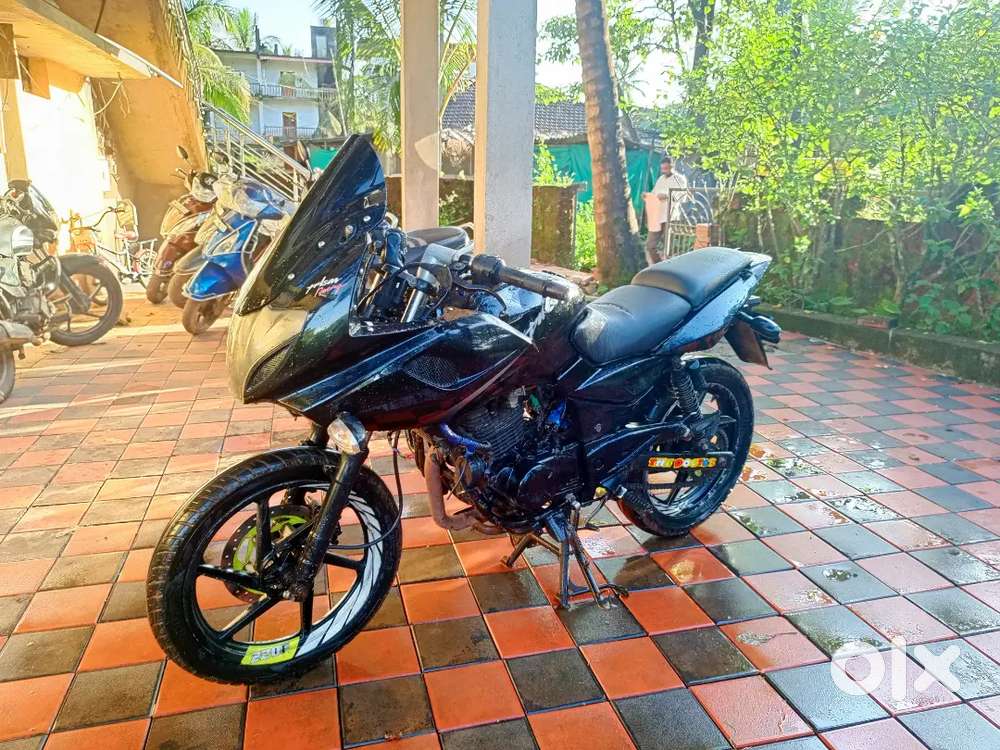 Pulsar 220 Urgently sale paper clear