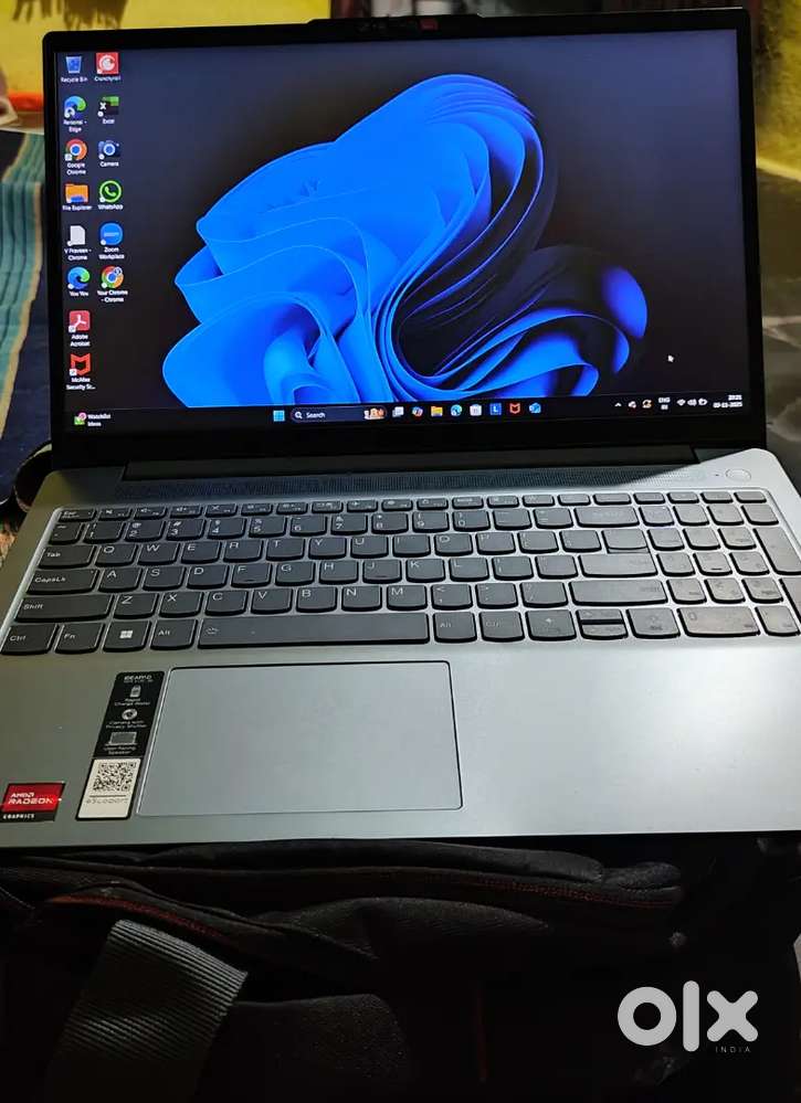 Brand new Lenovo Laptop 16/512 Ryzen 5