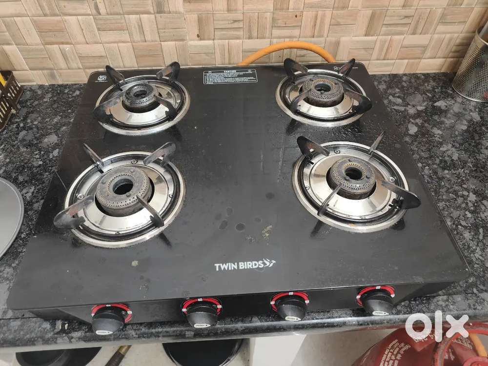 Gas stove 4 burner