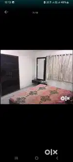 GIRL'S PG AVAILABLE FOR RENT (room also available)