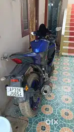 R15v3 blue colour