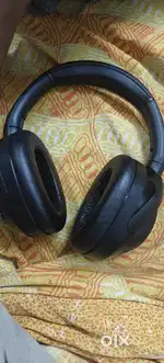 Bluetooth headphones