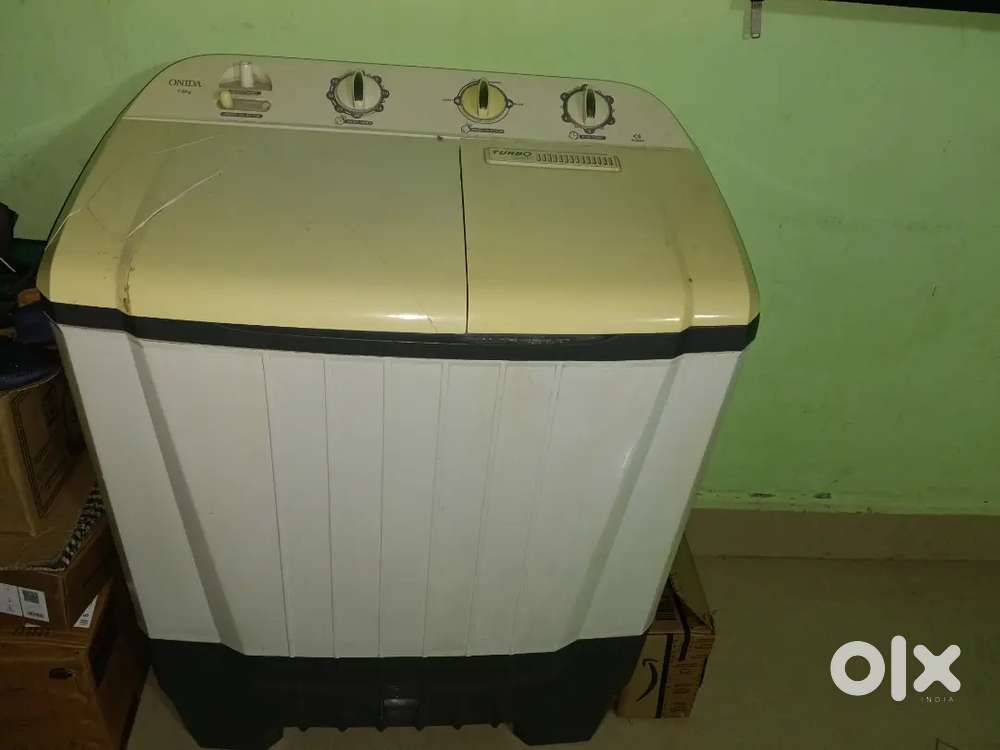 Semi automatic onida washing machine 7kg