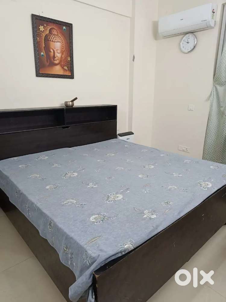 Double Bed