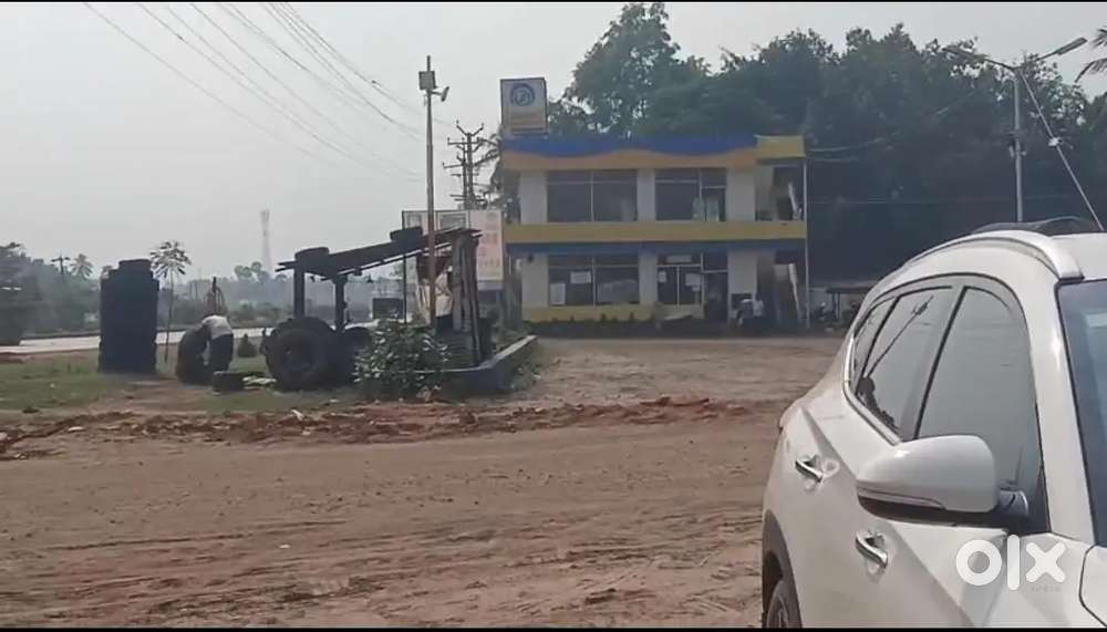 Anakapalli National Highway facing semi commercial plot for sale