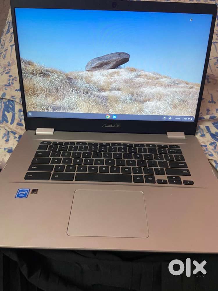 ASUS Chromebook C523NA
