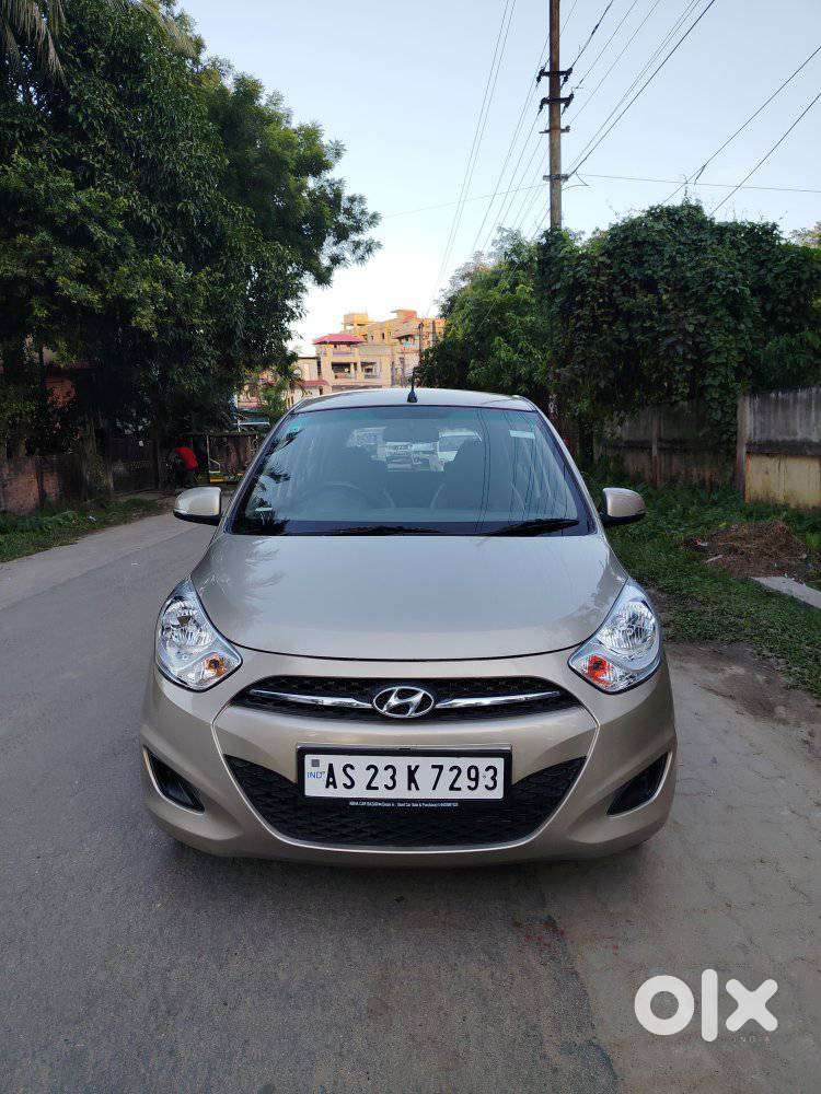 Hyundai i10 Sportz, 2013, Petrol