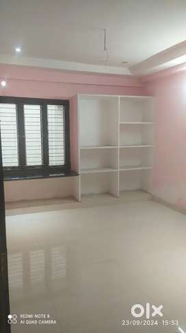3 BHK flat near benz circle