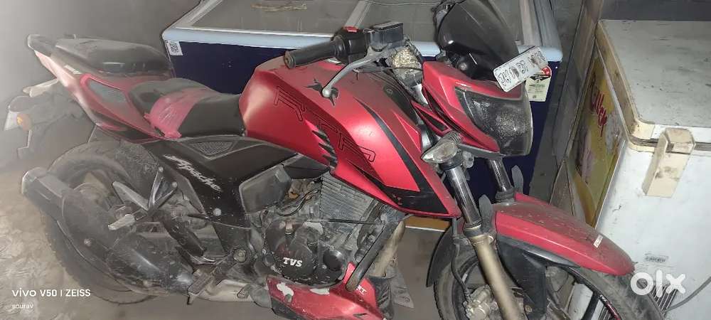 Apache rtr 200 4v(2019)model just 32000km driven