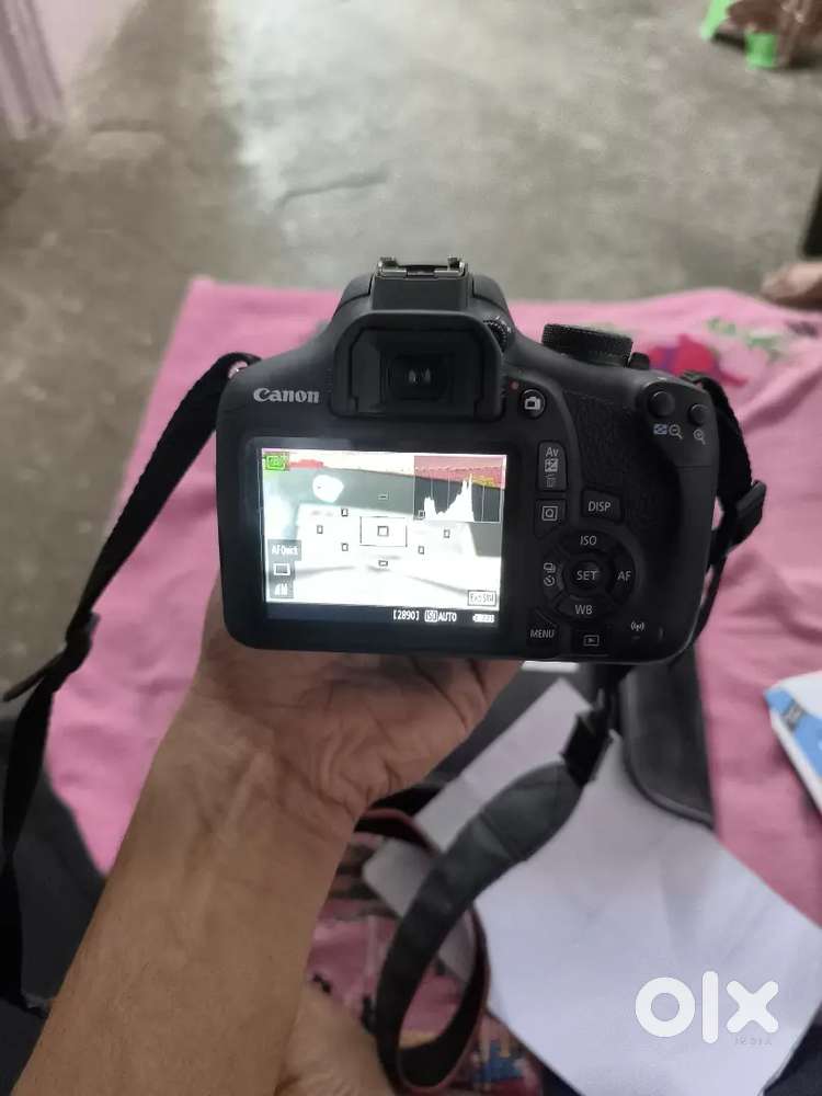 Canon EOS 1500D