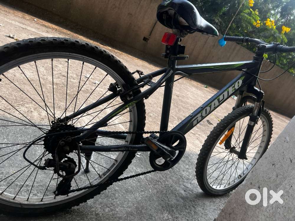 2PCS Kids bicycle for sale PLEASE CHECK PHOTOS