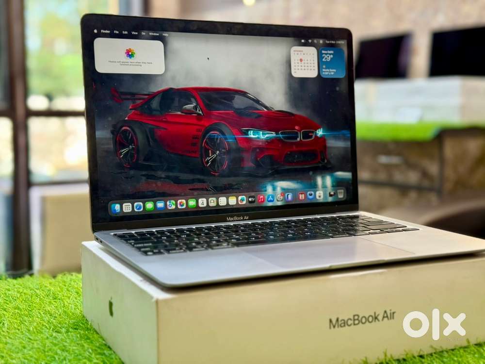 MacBook Air M1 (2020)  Excellent Condition  8GB/256GB