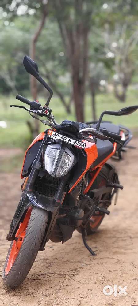 Exlent condition single Hand used...slightly negotiable