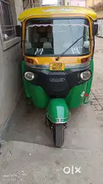 Bajaj Maxima