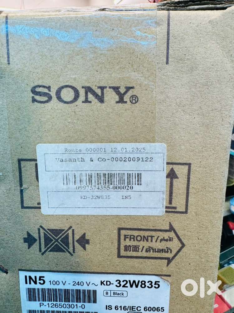SONY BRAVIA W8 32INCH BRAND NEW SEALED PICS