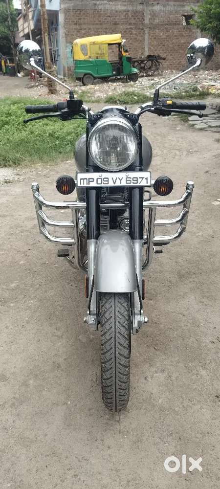 165000 bilkul kadak 1rupe kabhi kamnhi he jis ko lena he vahi bat kare