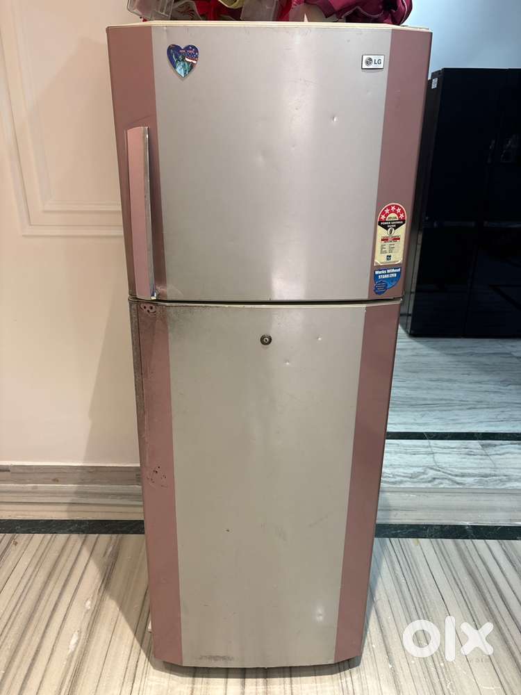 Lg fridge .Working properly .