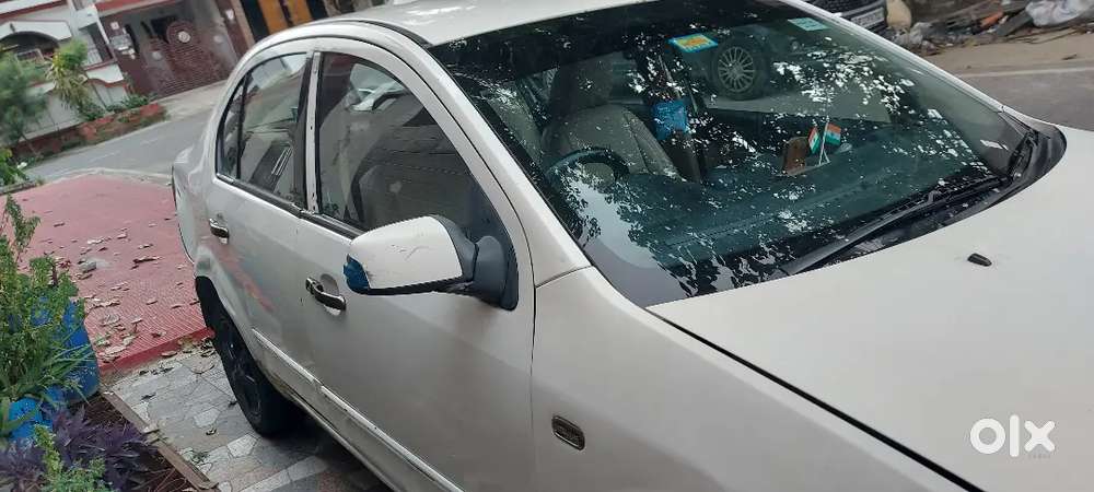 Good Condition Ford Fiesta for Urgent sale top model all features