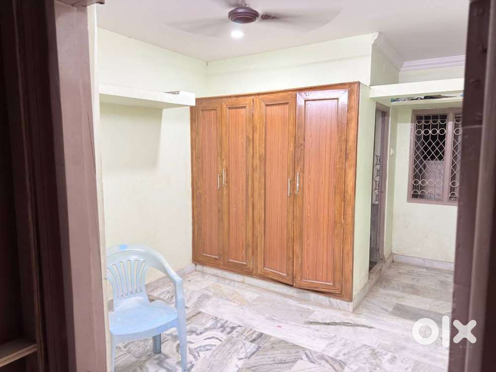 Two Rooms Portion- For Bachelors-Main Road-Near Three Lamps