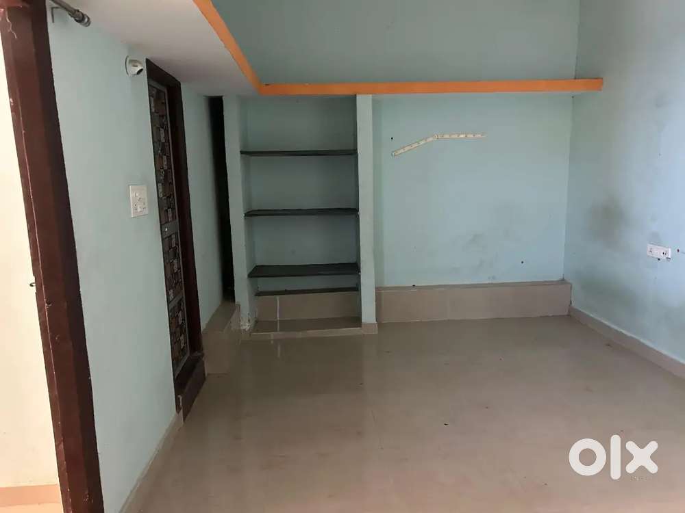 Room for rent only for boys