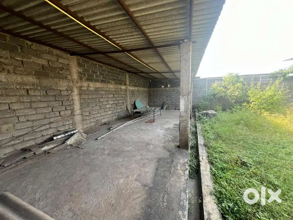 Semi warehouse and dairy space for rent