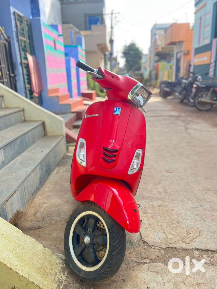 VESPA SXL 150