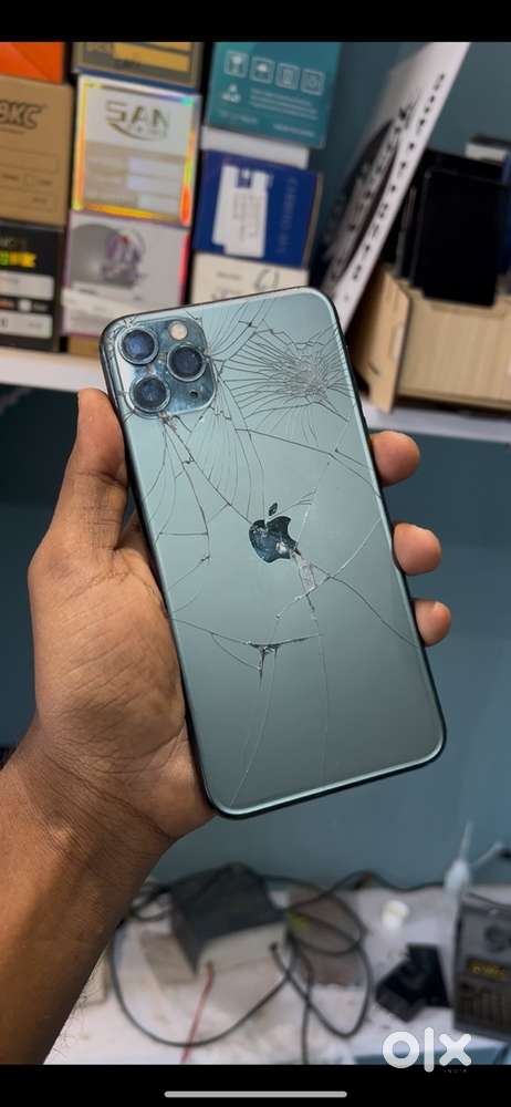 Iphone , pixel , Samsung genuine service