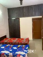GIRLS PG AC ONLY WITH FOOD